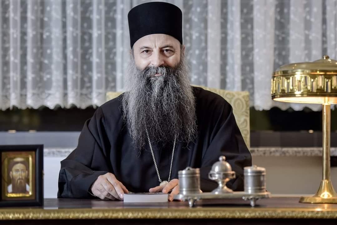 Устоличен архиепископ пећки, митрополит београдско-карловачки и патријарх српски, Његова Светост Г.Г. Порфирије.