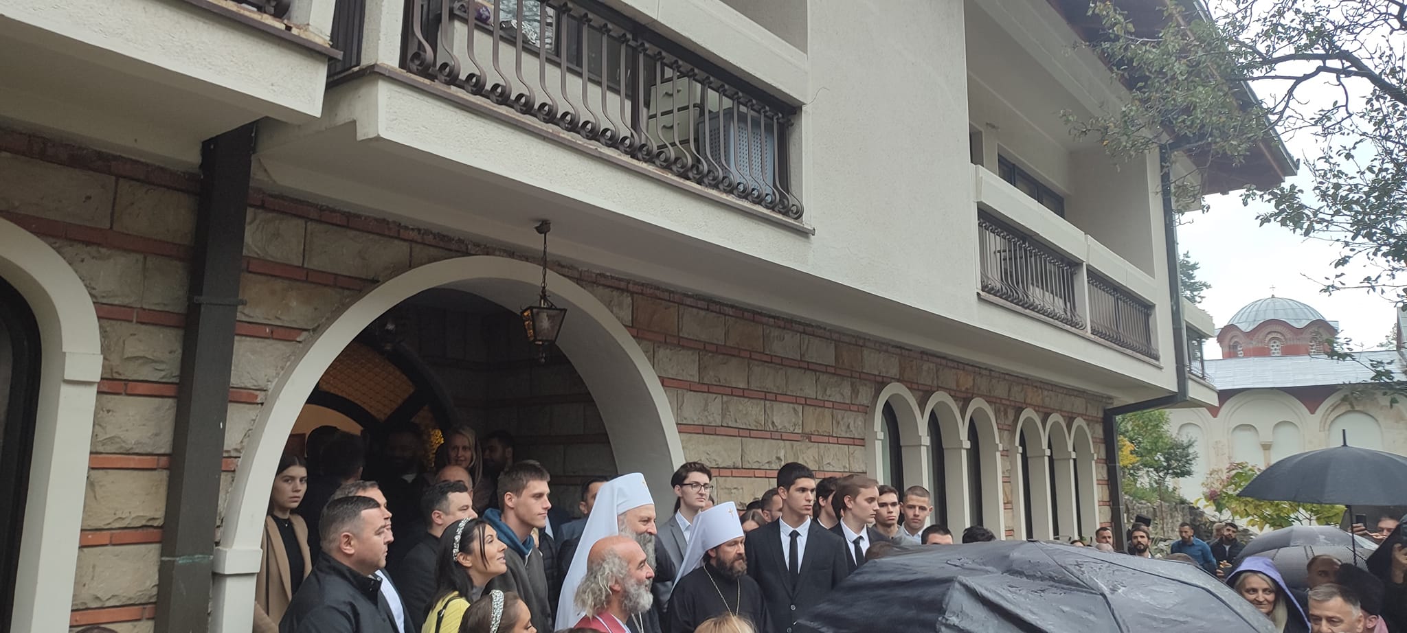 Устоличен Његова Светост Архиепископ пећки, Митрополит београдско-карловачки и Патријарх српски г. Порфирије